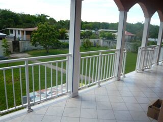  Villa à louer 3 pièces 110 m² Le moule