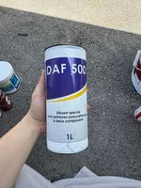   DAF 500 Diluant spécial pour peintures polyuréthannes à  deux composants 