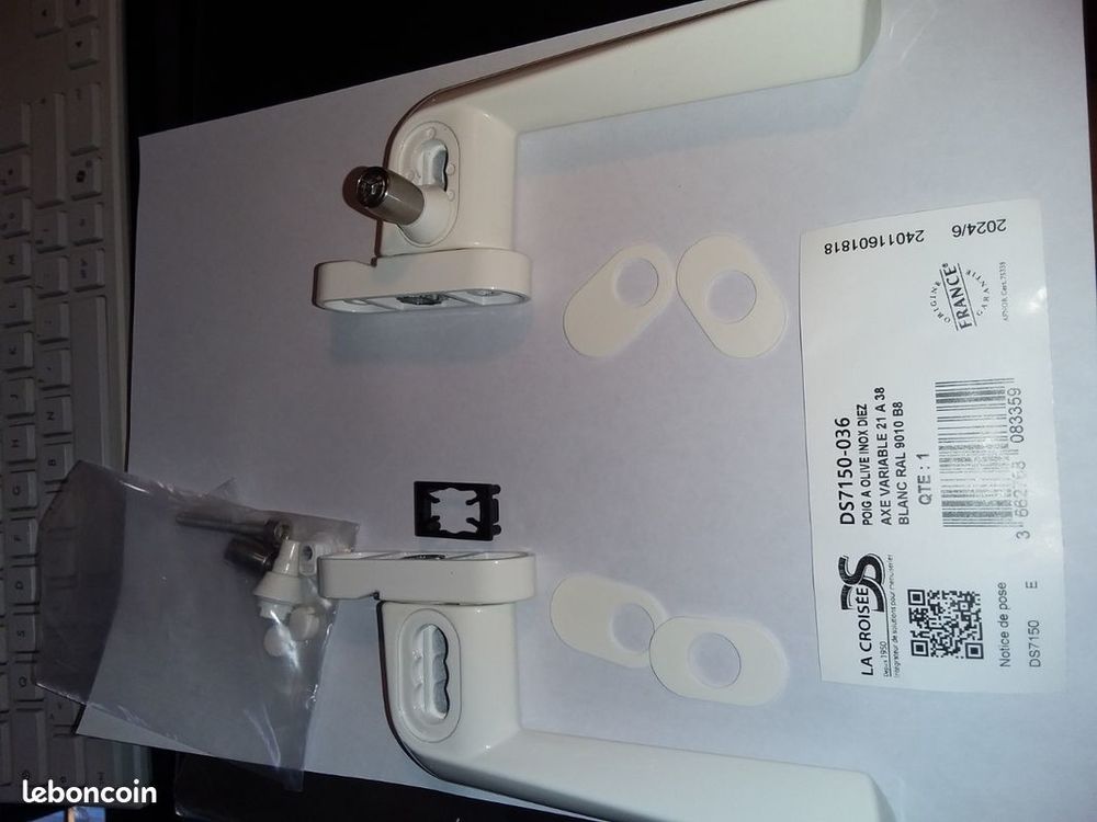 POIGNEE A OLIVE INOX DIEZ bien lire l'annonce Bricolage
