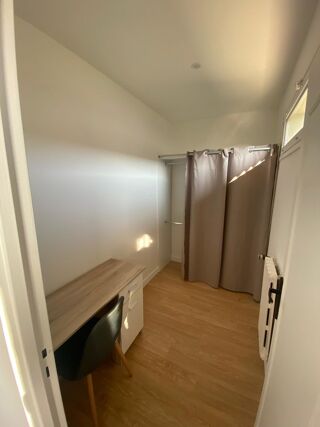  Maison  louer 9 pices 139 m