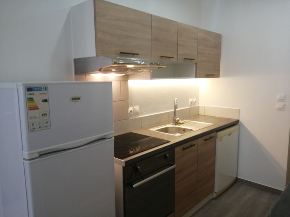 Location Appartement T2 MEUBLÉ 47 m² ? CLIMATISÉ ? CENTRE DE VIDAUBAN Vidauban