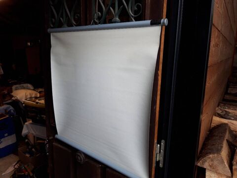 Ecran de projection _ ORAY _ super 8 20 Apremont (73)