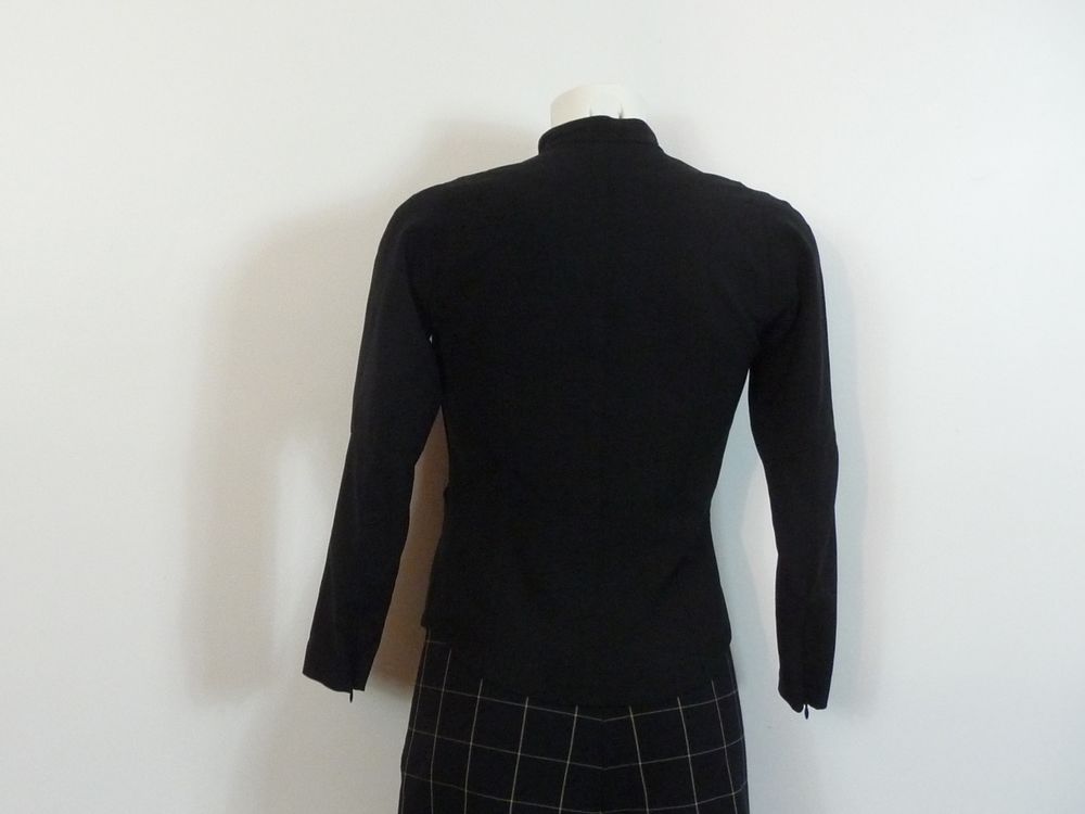 Veste El&eacute;gante Courte Cintr&eacute;e Noir- Taille 36- Ralph Kemp Vêtements
