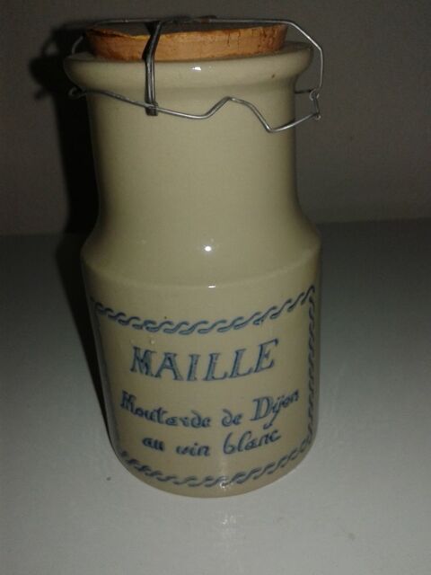 Pot MAILLE en grès d'alsace Dijon (21)