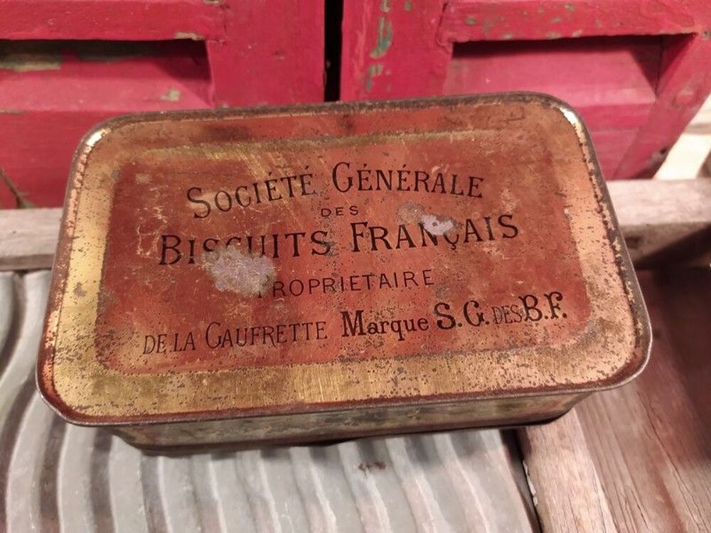 Ancienne Boite Publicitaire Soci&eacute;t&eacute; des Biscuits Fran&ccedil;ais 