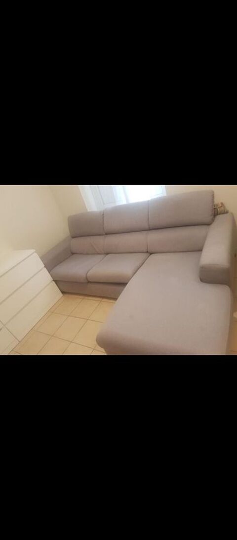 Canap� d'angle 3 place 199 Paris 8 (75)