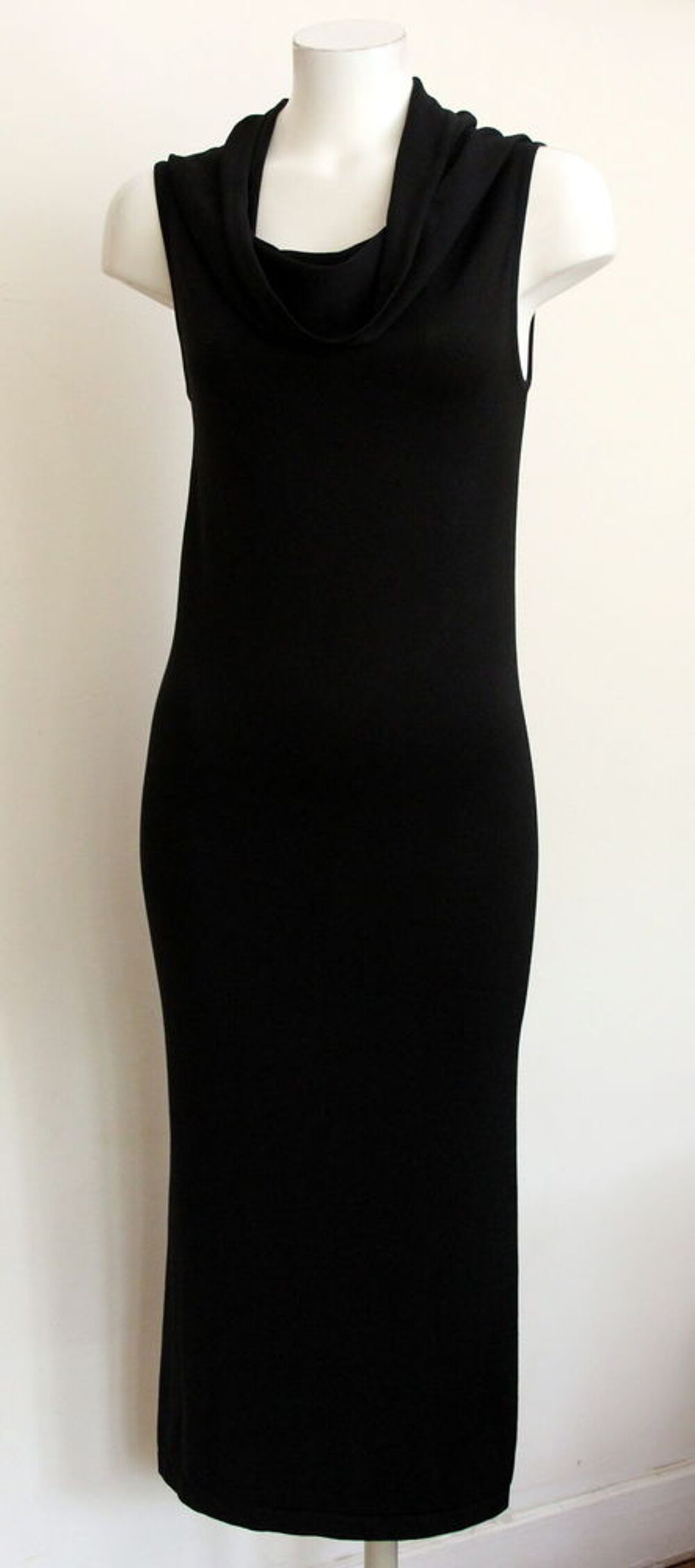 Robe longue noire WOLFORD T.S (36/38) Vêtements