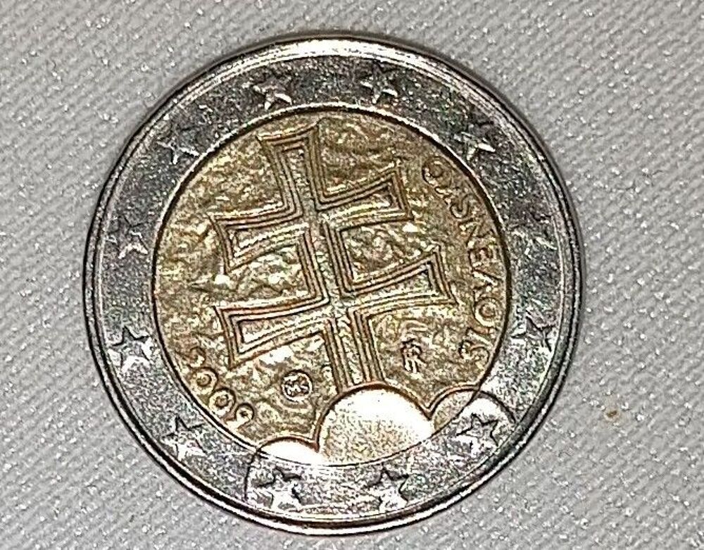 01 PIECE 02 EUROS SLOVAQUIE 2009 + 01 MONACO 2021 