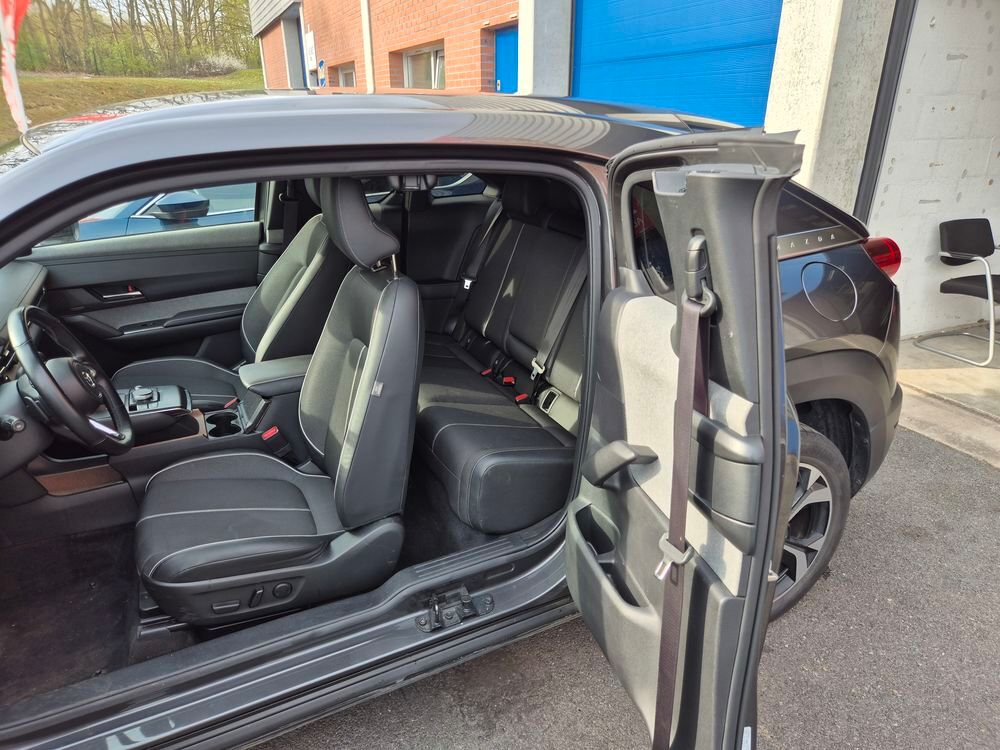 MX-30 MAZDA R-EV E-SKYACTIV 170 MAKOTO URBAN EXPRESSION 2023 occasion 60230 Chambly