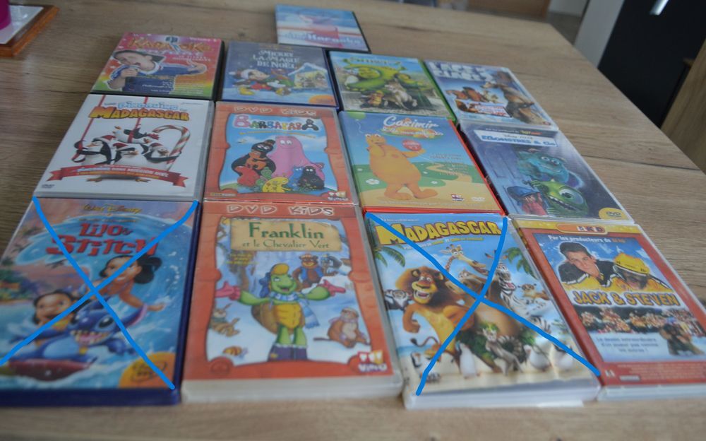 Lot 11 dessins anim&eacute;s DVD DVD et blu-ray