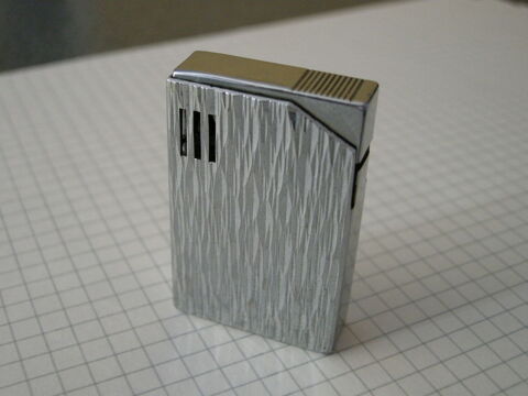 Briquet SAROME SP VII, piezo,rechargeable, 15 �pinay-sur-Seine (93)