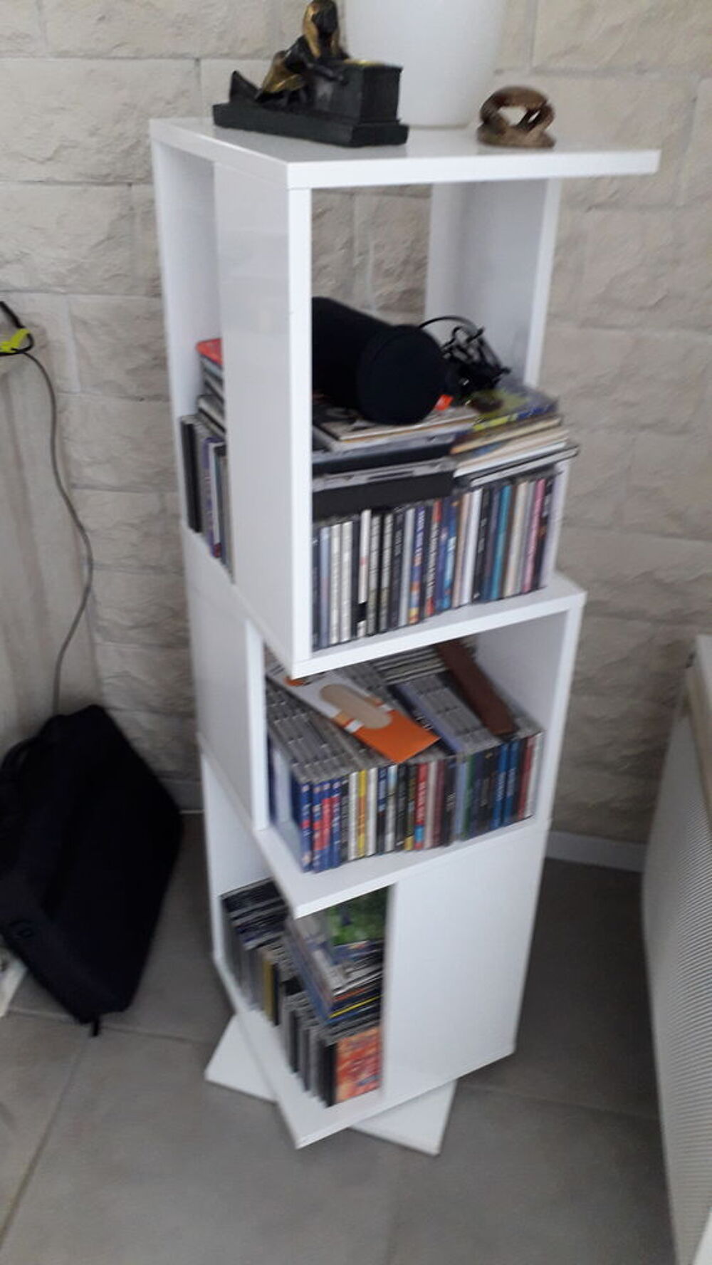 Colonne rangement DVD et CD Meubles