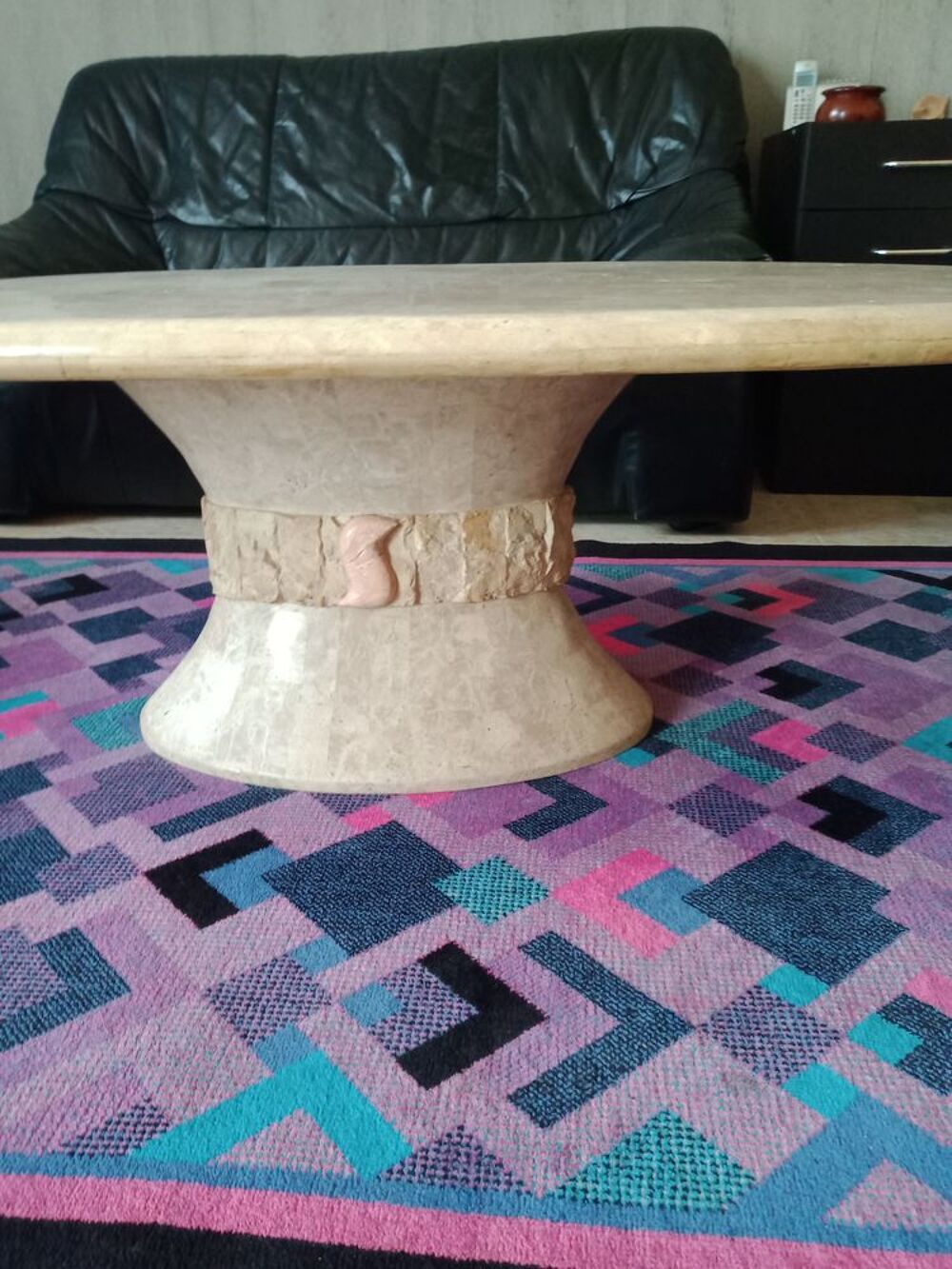 Tapis noir et violet Décoration