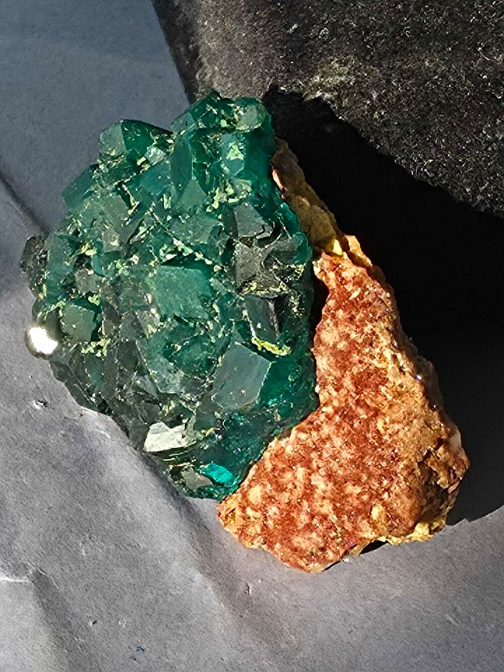 Dioptase Brute Vert Emeraude sur Matrice-Katanga 16g 
