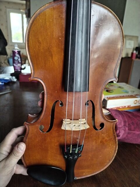 Violon 4/4 2900 Asnires-sur-Oise (95)