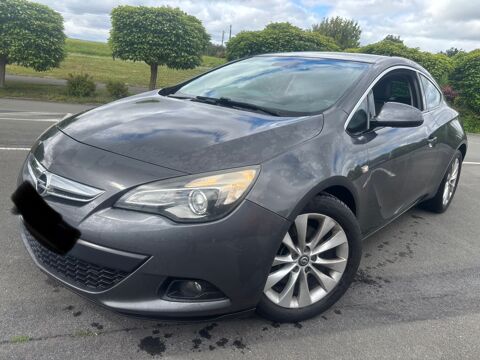 Opel astra GTC 1.7 CDTI 130 ch FAP Start/Stop Black