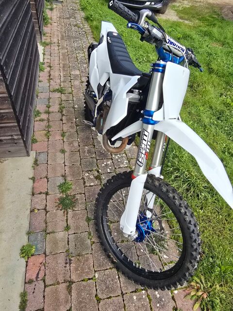 Moto HUSQVARNA 2021 occasion Verneuil-sur-Avre 27130