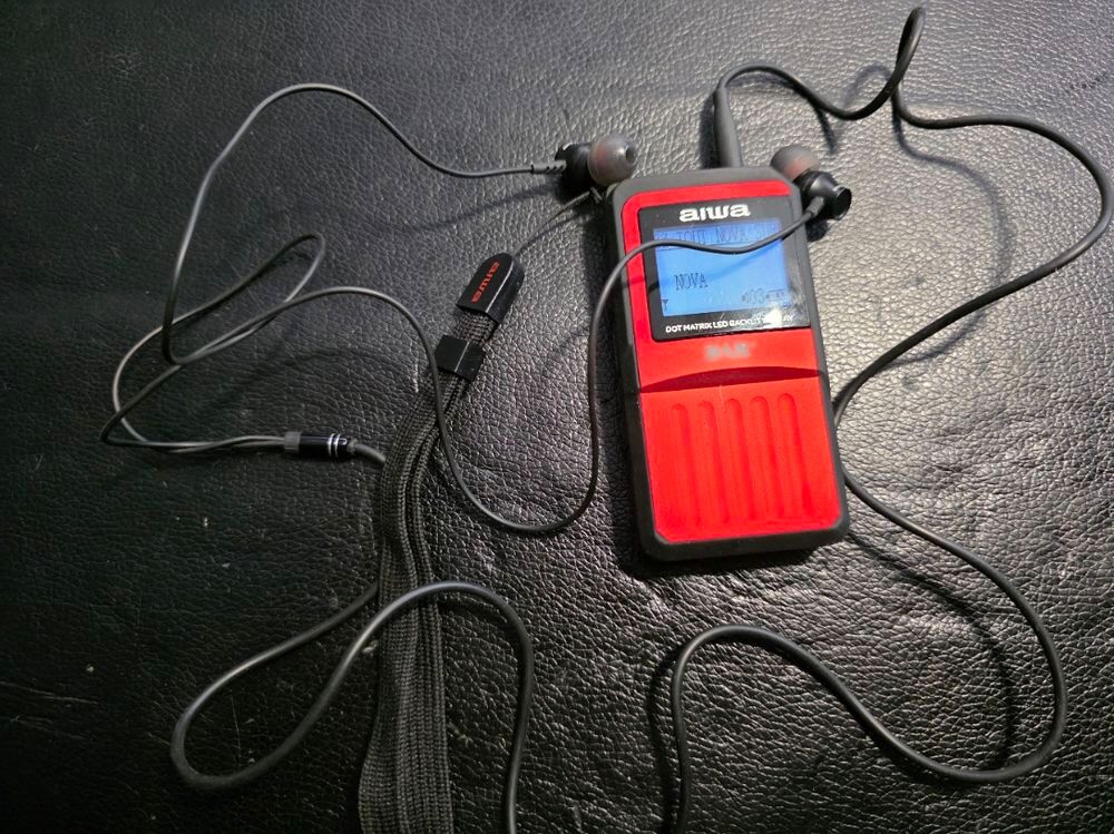 Mini DAB+ aiwa DAB+ / FM-RDS Pocket radio receiver + casque Audio et hifi