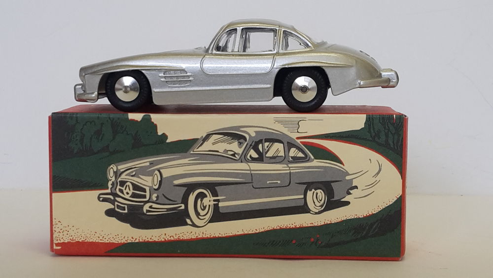 Mercedes-Benz 300 SL 