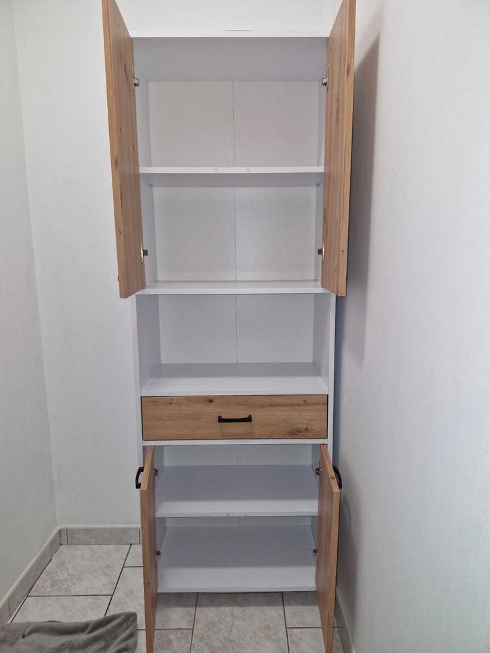 meuble colone Meubles