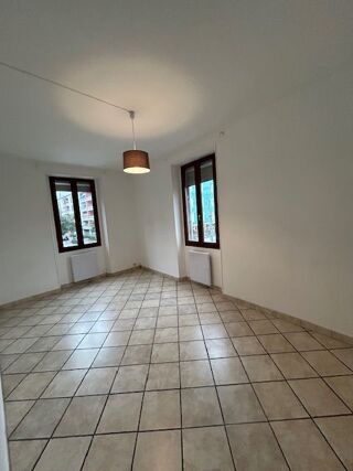  Appartement à louer 3 pièces 57 m² Grenoble