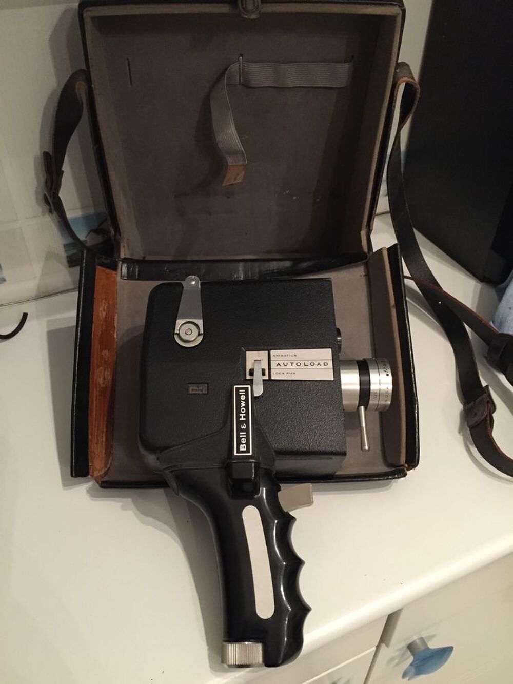CAMERA BELL HOWELL manuelle. Photos/Video/TV