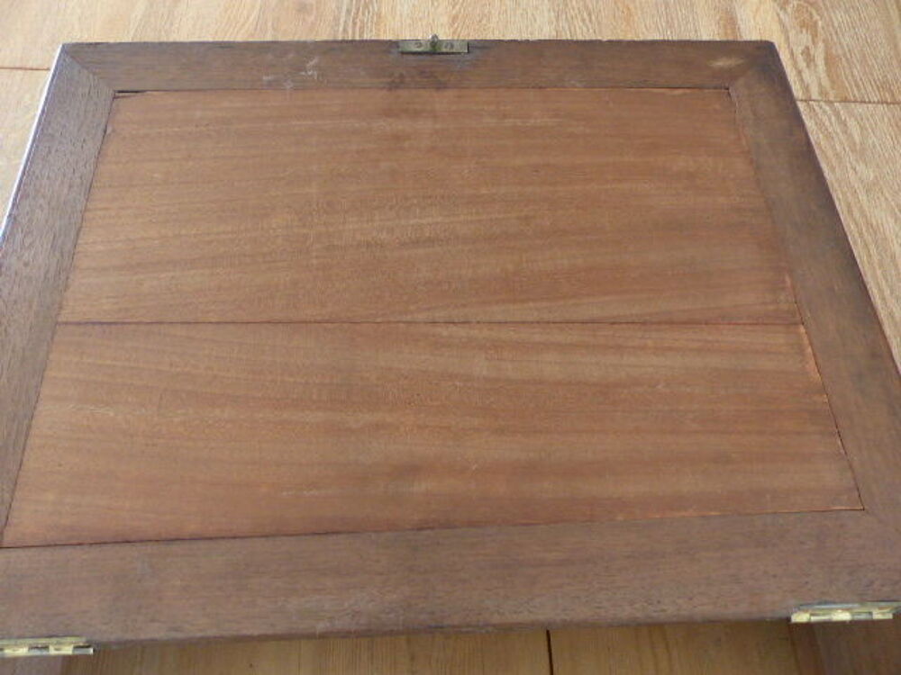 &Eacute;critoire de voyage ancienne en bois 