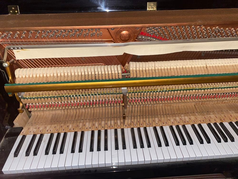 Piano droit Weber noir Instruments de musique