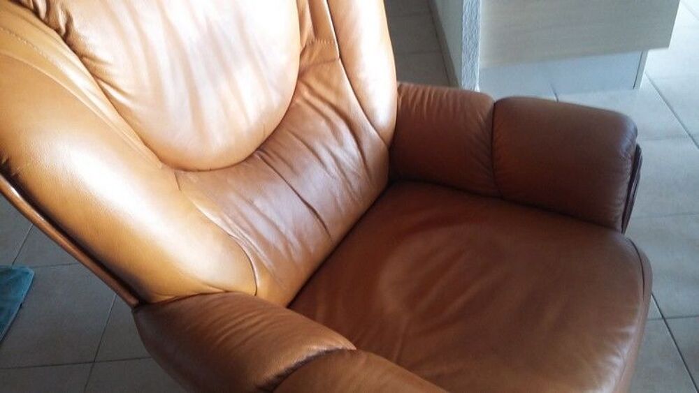 FAUTEUIL CUIR VACHETTE Meubles