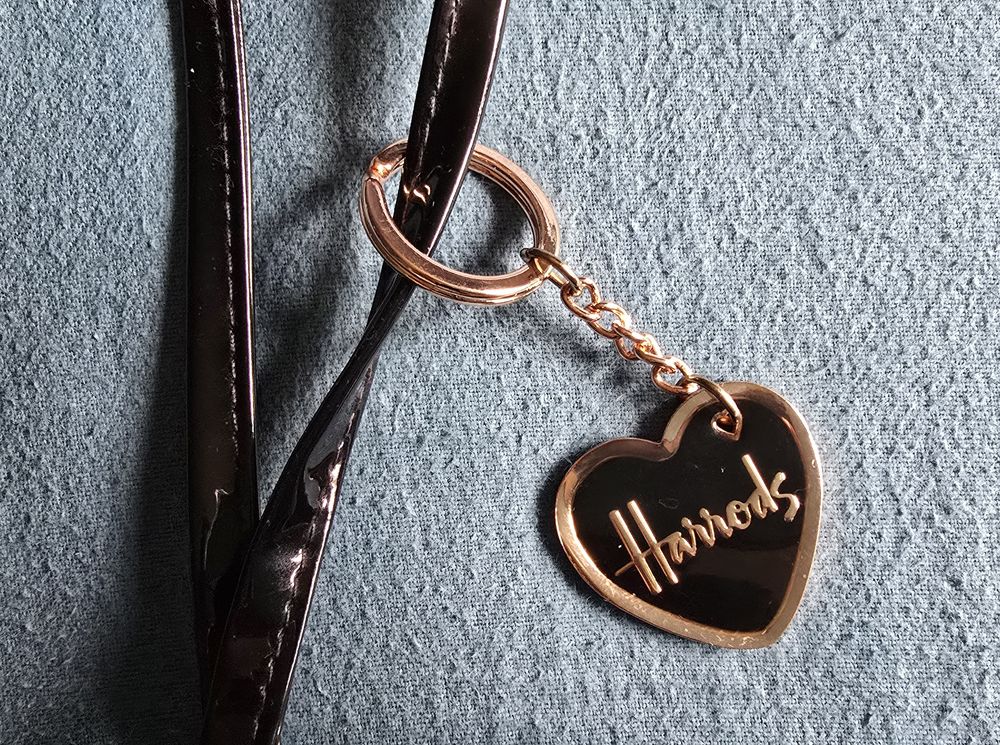 Sac et pochette Harrods neuf Maroquinerie