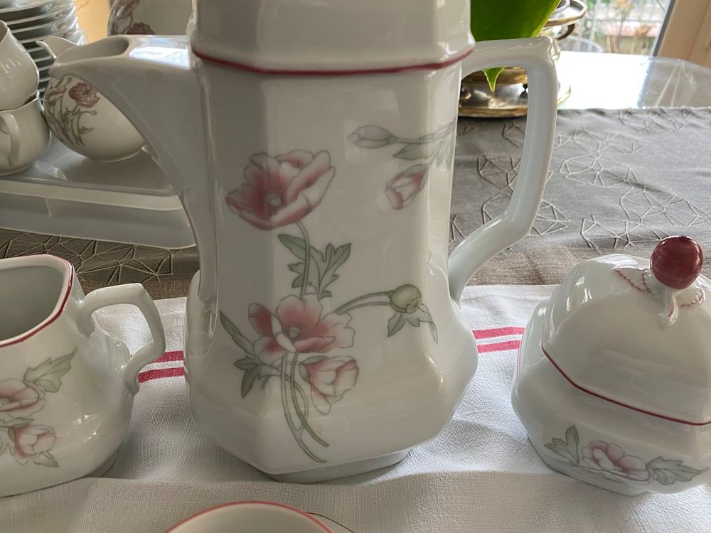 service &agrave; caf&eacute; Décoration