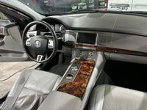 XF 2.7d Luxe Pr&eacute;mium 2009 occasion 59310 Auchy-lez-Orchies