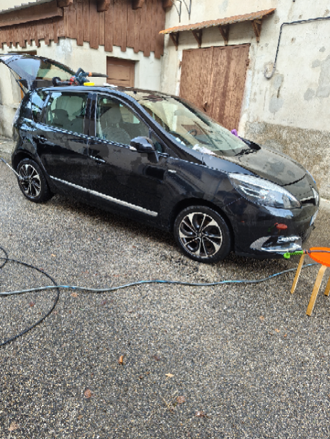 Renault scenic iii Scenic dCi 110 FAP eco2 Bose Edition EDC