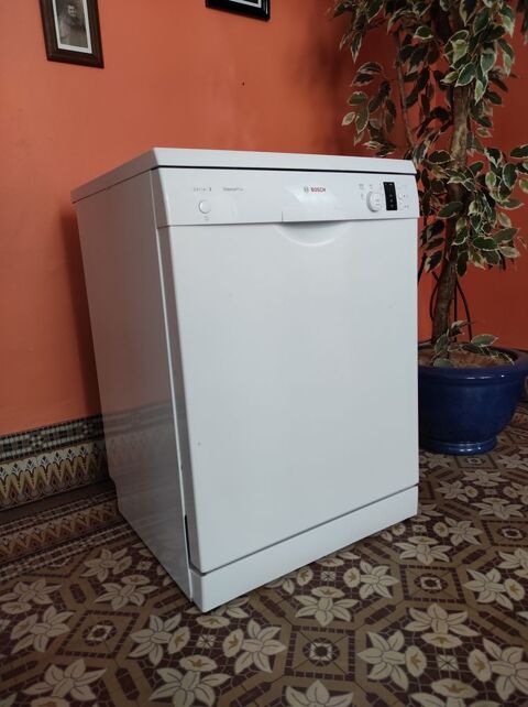 Lave-vaisselle Bosch 200 Sepmeries (59)