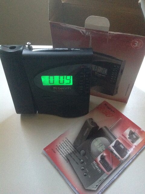 EBENCH KH 2205 R�VEIL ALARME AVEC PROJECTION Envoi Possible
5 Tr�gunc (29)