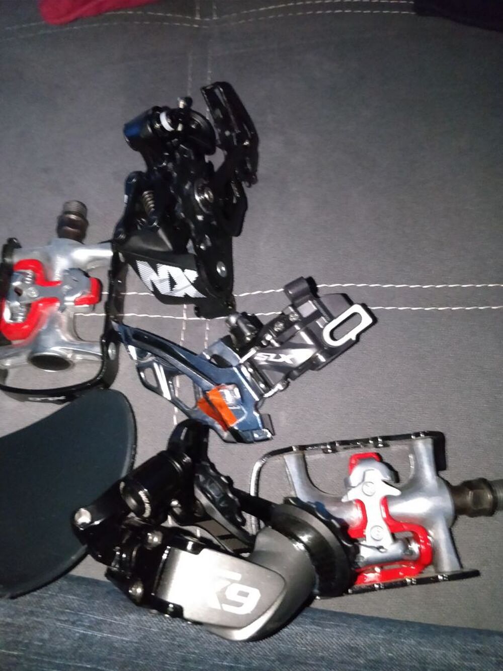 Vraiment &agrave; saisir vente de 3 derailleur pour VTT DH. Vélos
