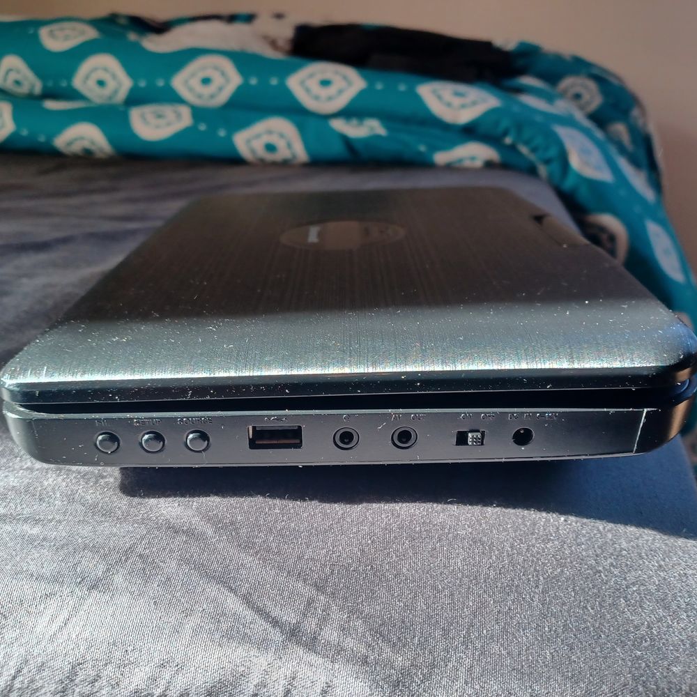 Dvd portable Photos/Video/TV