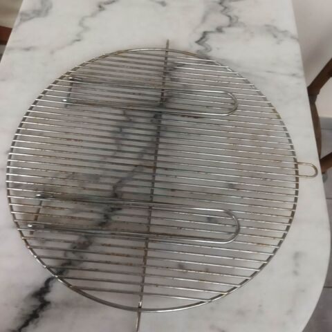 Solide Grille circulaire diam: 47.5cm (54.5cm) 10 Montpellier (34)