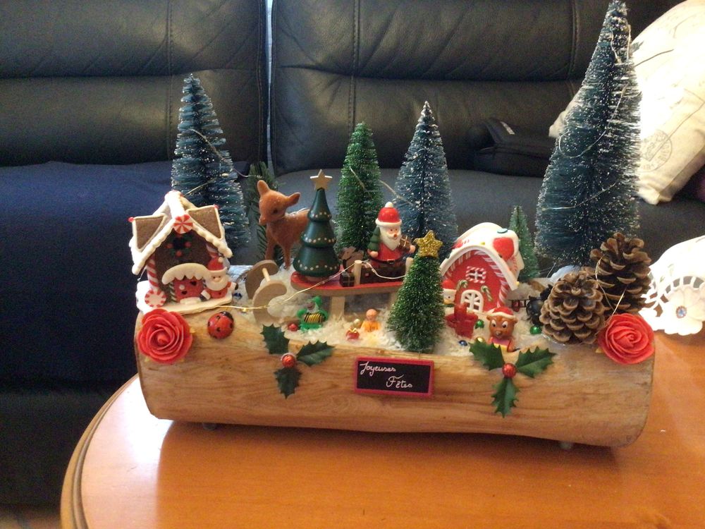 Arrangements de No&euml;l fait maison un grand choix et couronne Décoration