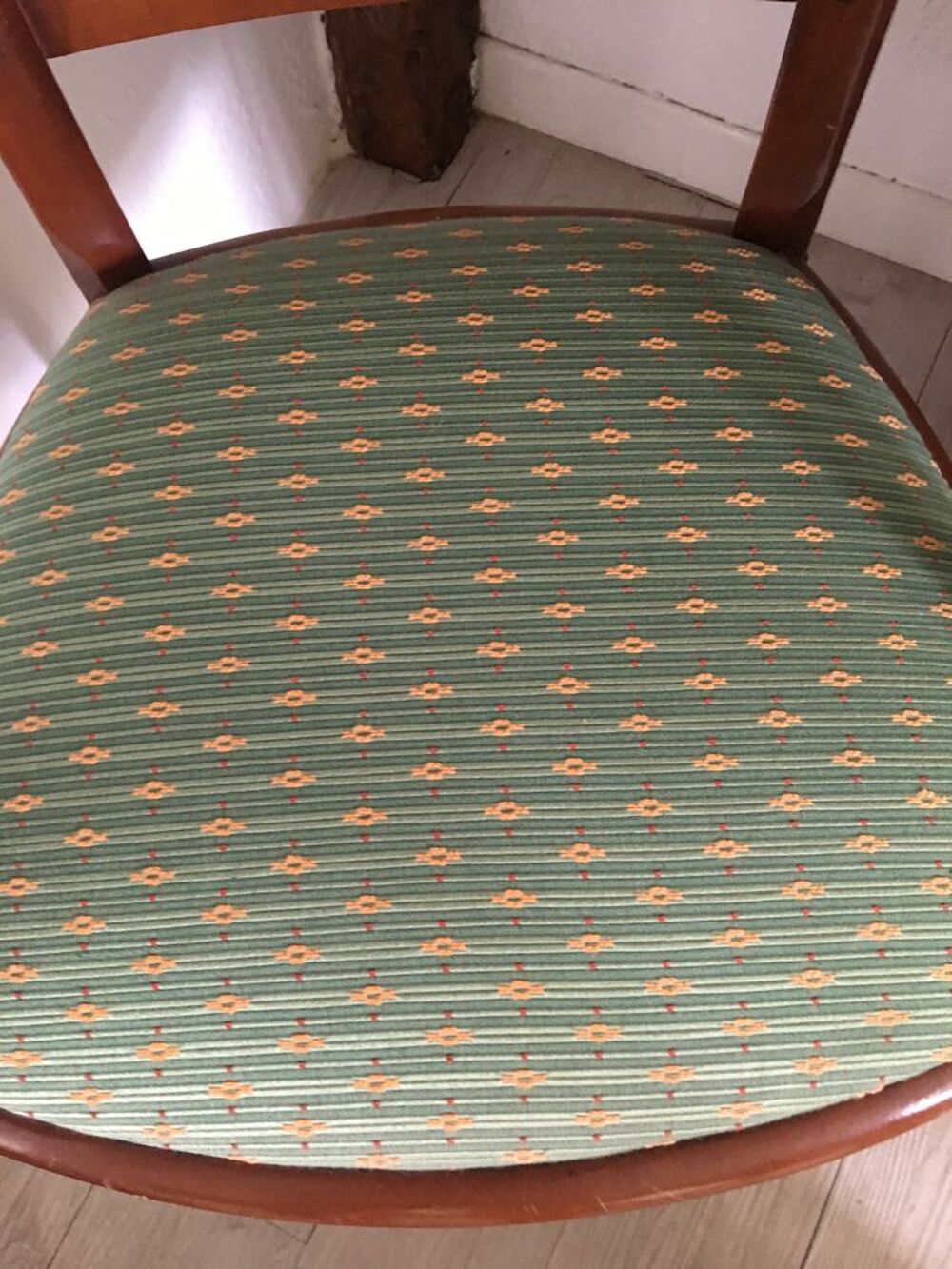 fauteuil en noyer Meubles