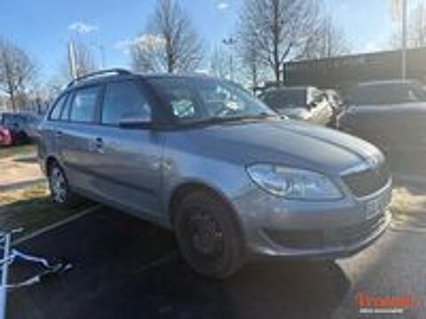 Fabia COMBI 1.6 TDI 90 ACTIVE 2012 occasion 95610 &Eacute;ragny