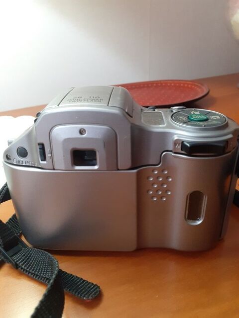 OLYMPUS Argentique Reflex 25 Brou-sur-Chantereine (77)
