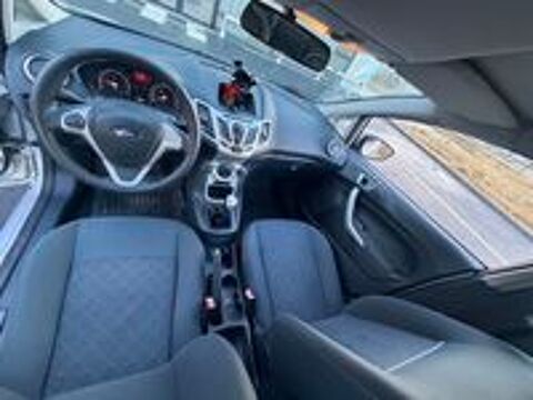 Fiesta 1.25 82 Ambiente 2011 occasion 33000 Bordeaux
