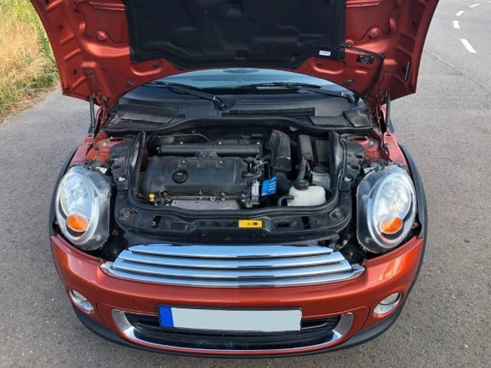 One Cabriolet 98 ch Pack Chili A 2011 occasion 46800 Montcuq