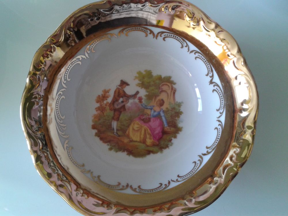 Coupe et coupelles neuves porcelaine BAVARIA d&eacute;cor or 24 K Cuisine