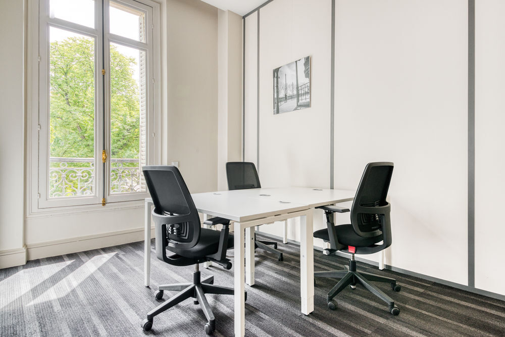   Espace de bureau privé pour 3 personnes à Paris 75 BD Haussmann  