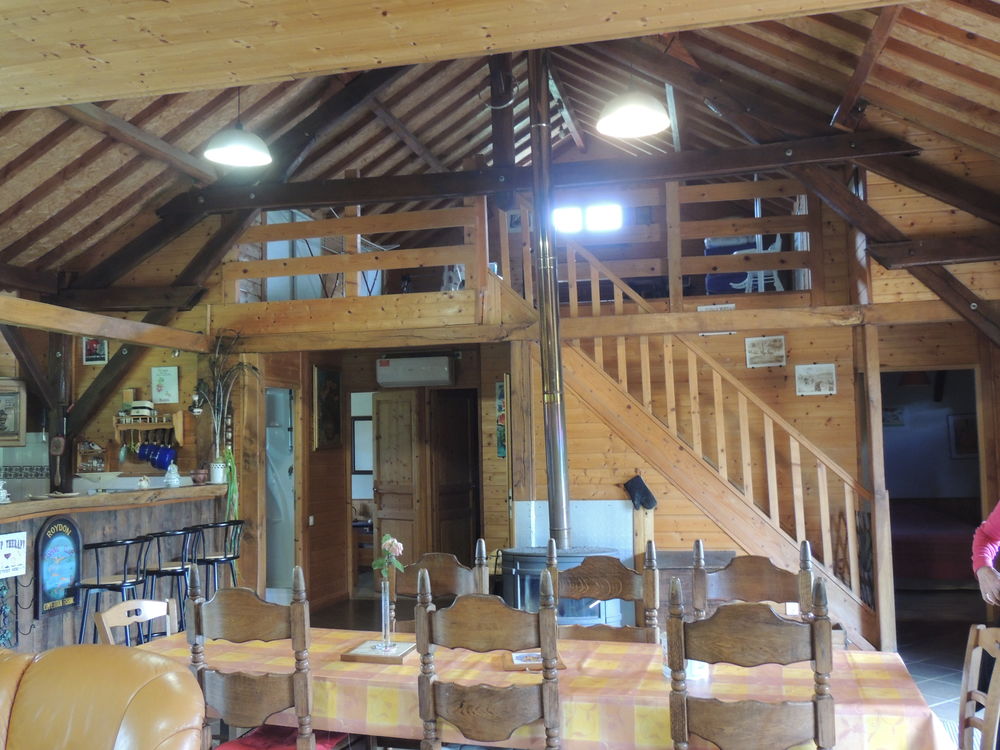   chalet en berry sud avec étang Centre, Lys-Saint-Georges (36230)