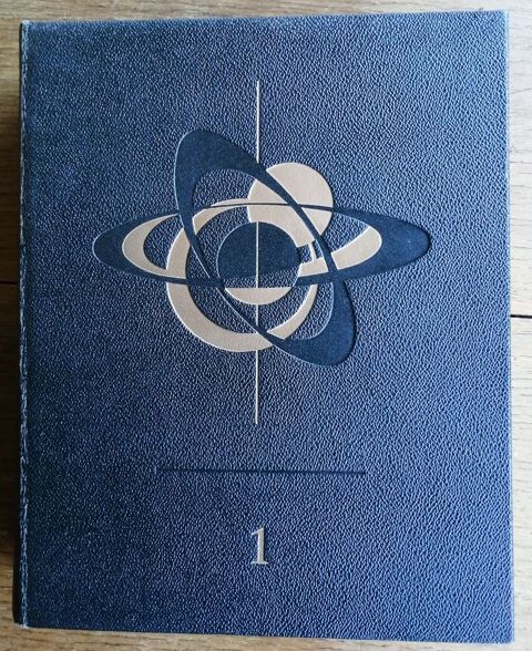 Dictionnaire Encyclopédique LAROUSSE 10 volumes Vaux-le-Pénil (77)