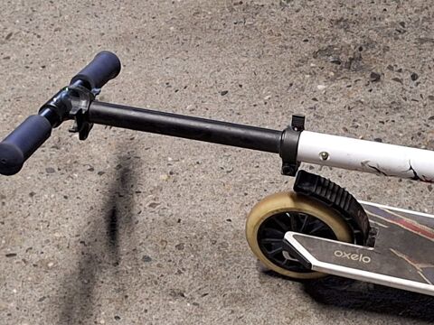 Trottinette tr�s bon �tat Grenoble (38)