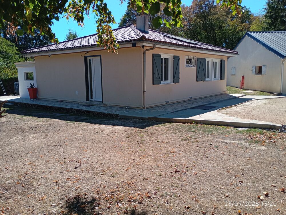 Vente Maison Ensemble 2 logements 156 m² -6 000 m² de terrain -Calme Joussé